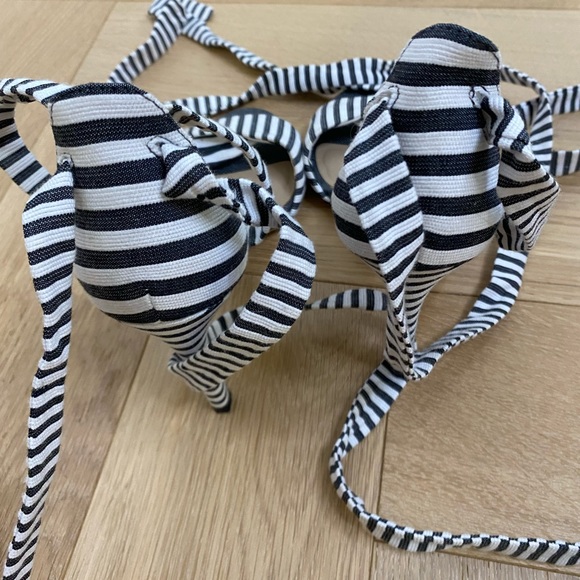 Aldo blue striped heels - Picture 3 of 4